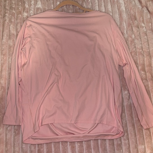Lululemon Pink Oversized Top in Size 2 - Picture 1 of 5